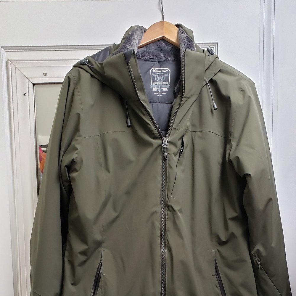 Moosejaw Mt. Elliott Insulated Parka, Women's Size Large.  Primaloft Silver 133G